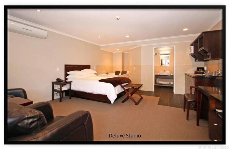 Aotea Motor Lodge Whanganui Exterior foto Deluxe Studio